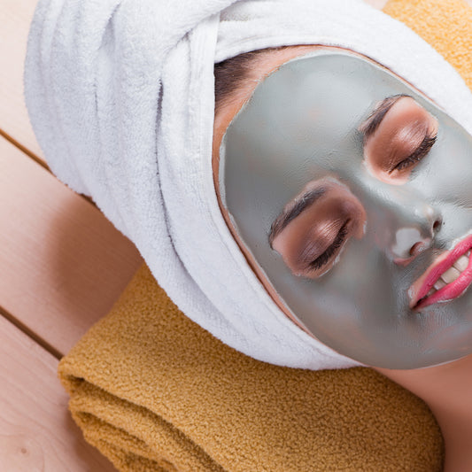 La rutina perfecta para limpiar tu rostro antes de dormir